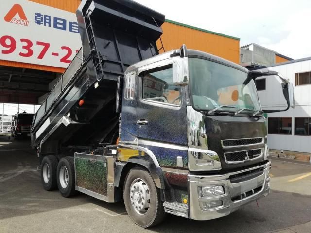 MITSUBISHI FUSOU SUPER GREAT 2017