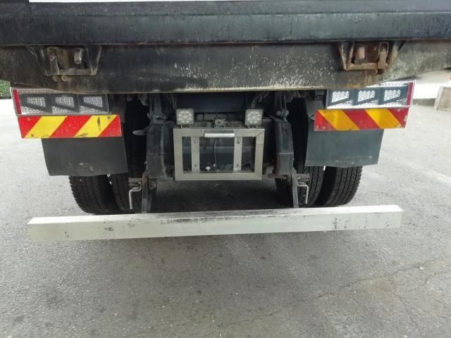 MITSUBISHI FUSOU SUPER GREAT 2017