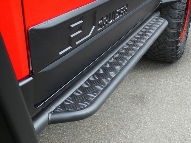 TOYOTA FJ CRUISER 4WD 2011