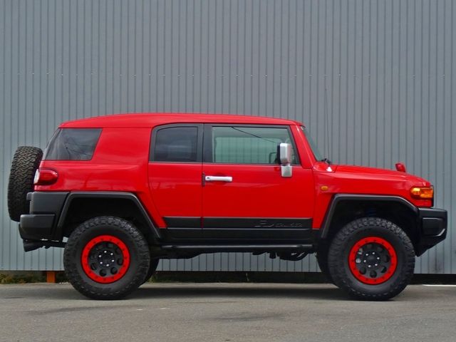 TOYOTA FJ CRUISER 4WD 2011