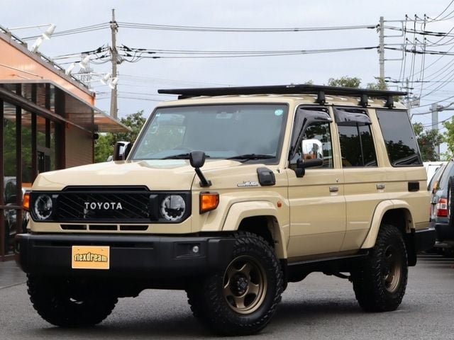 TOYOTA LANDCRUISER 70 2024