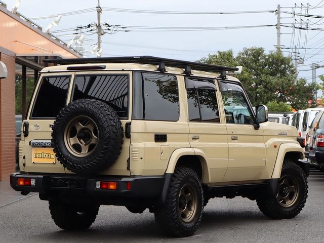 TOYOTA LANDCRUISER 70 2024