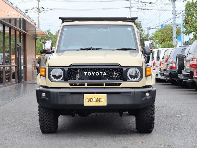 TOYOTA LANDCRUISER 70 2024