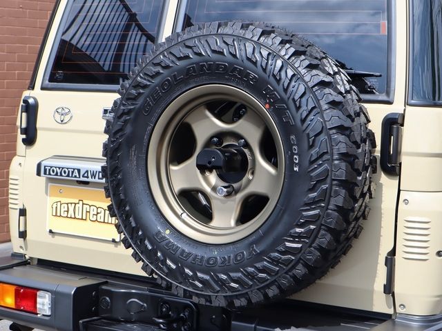 TOYOTA LANDCRUISER 70 2024