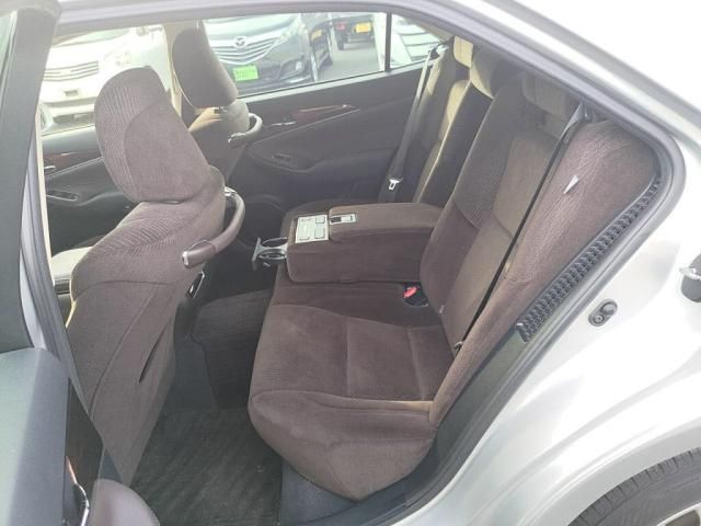 TOYOTA CROWN sedan hybrid 2013