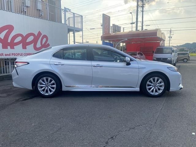 TOYOTA CAMRY HYBRID 2019