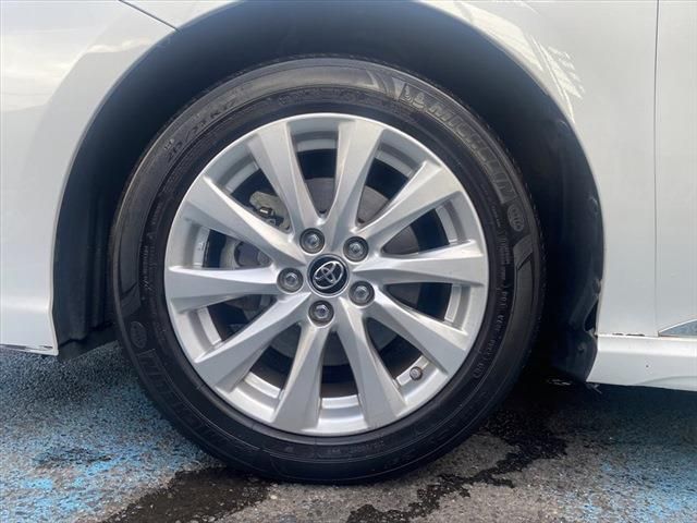 TOYOTA CAMRY HYBRID 2019