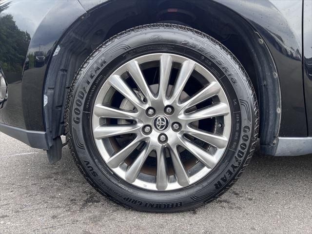 TOYOTA HARRIER 2WD 2014