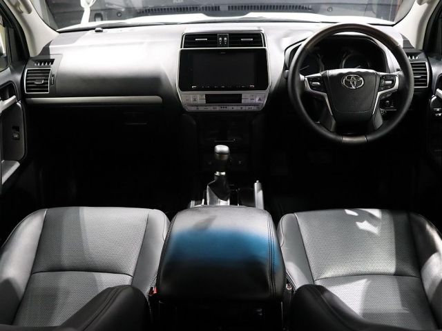 TOYOTA LANDCRUISER PRADO 2020