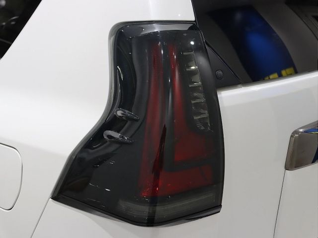 TOYOTA LANDCRUISER PRADO 2020