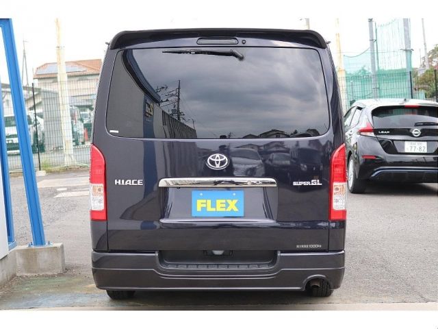 TOYOTA HIACE van 2WD 2018