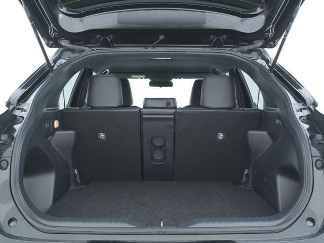 TOYOTA YARIS CROSS 2024