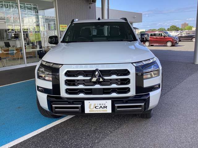 MITSUBISHI TRITON 2025