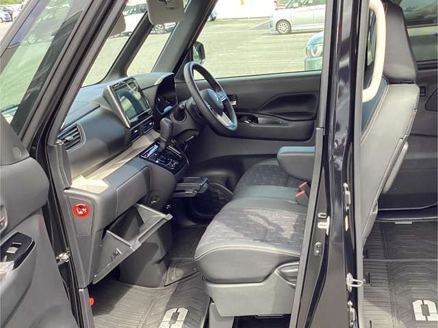 MITSUBISHI DELICA MINI 2025