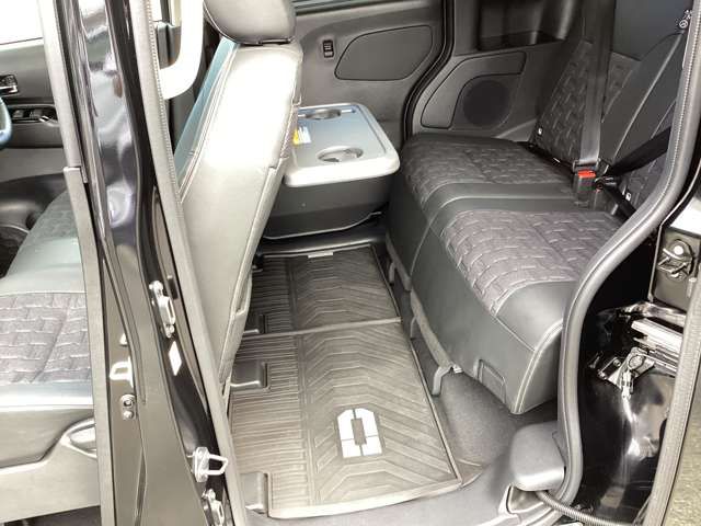 MITSUBISHI DELICA MINI 2025