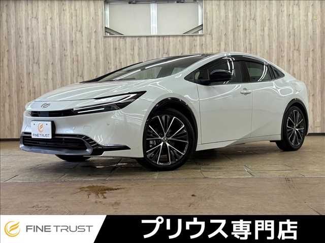 TOYOTA PRIUS 2023