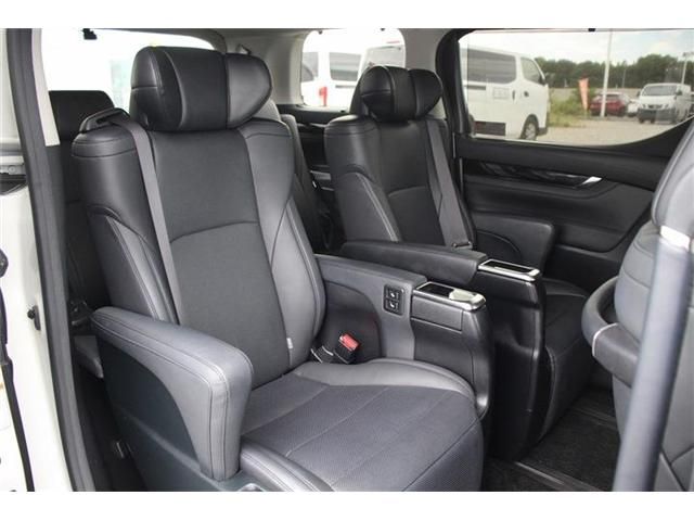 TOYOTA VELLFIRE  HYBRID 4WD 2020