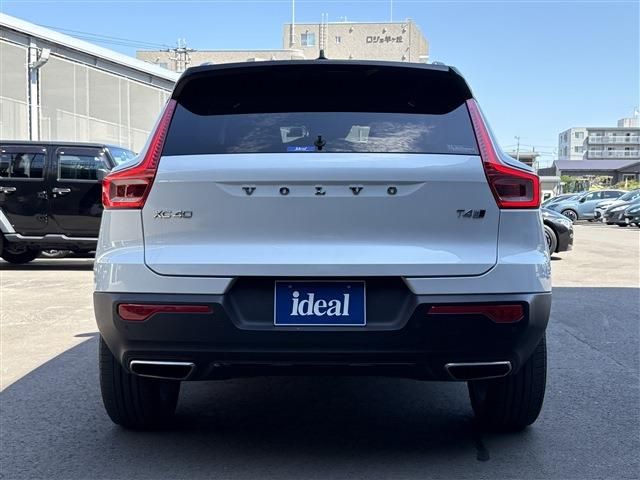 VOLVO VOLVO XC40 2020