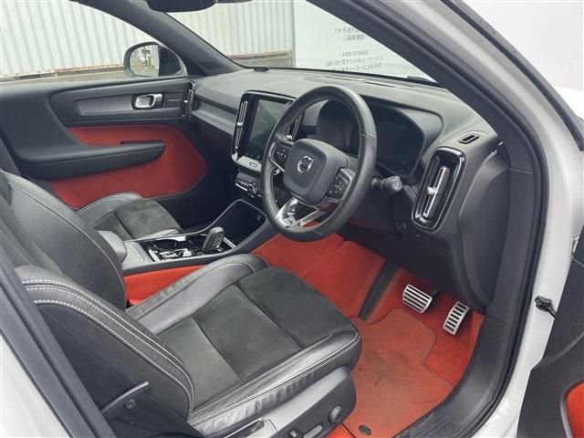 VOLVO VOLVO XC40 2020