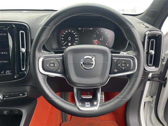 VOLVO VOLVO XC40 2020