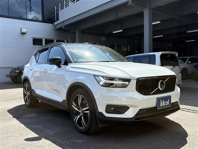 VOLVO VOLVO XC40 2020