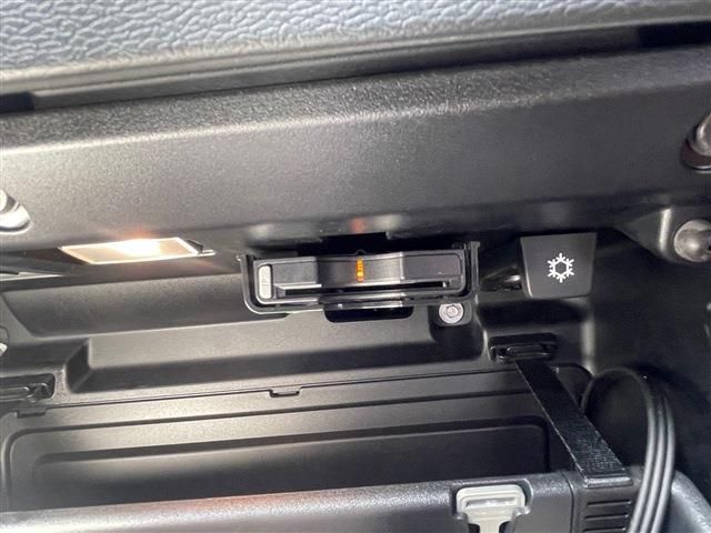 VOLVO VOLVO XC40 2020