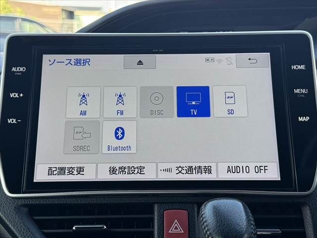 TOYOTA NOAH 2019