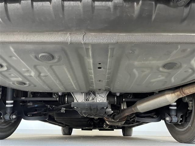 TOYOTA VOXY 4WD 2020