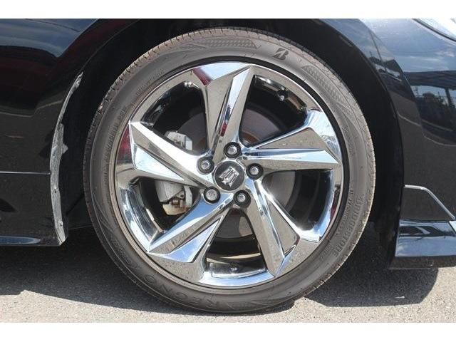 TOYOTA CROWN sedan hybrid 2019