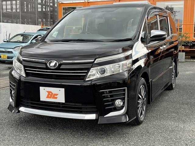 TOYOTA VOXY 2015