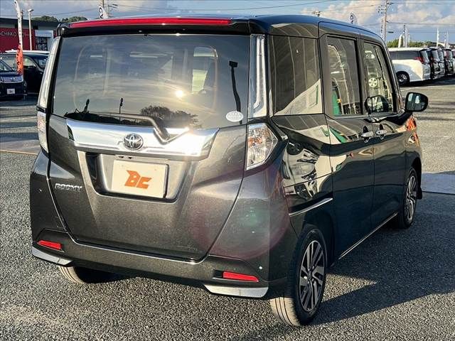TOYOTA ROOMY 2020