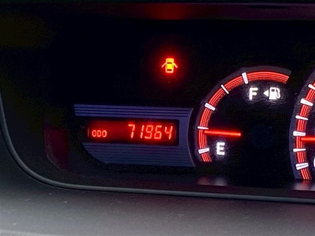 TOYOTA VOXY 4WD 2012