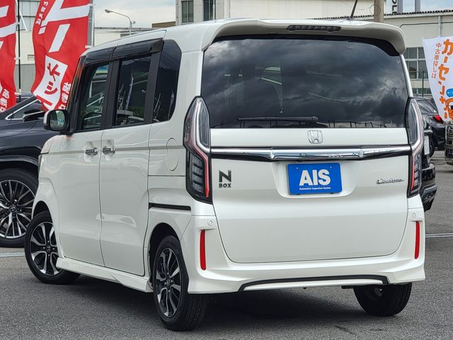 HONDA N BOX CUSTOM 2017