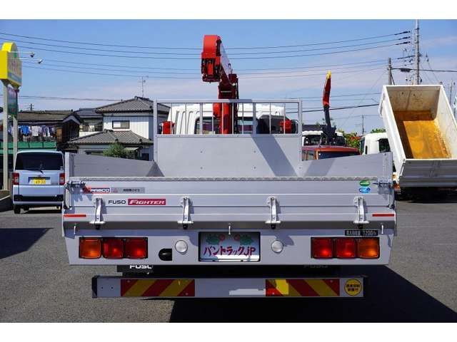 MITSUBISHI FUSOU FIGHTER 2023