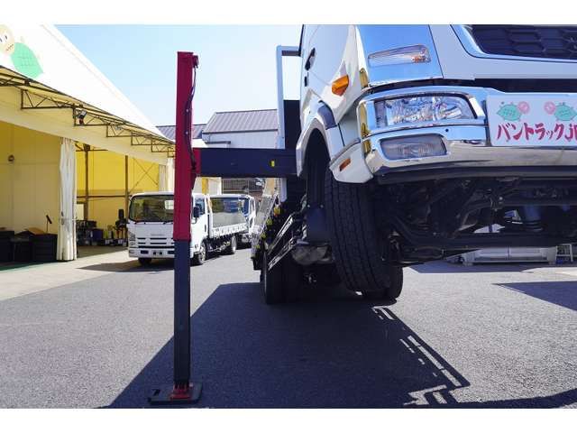 MITSUBISHI FUSOU FIGHTER 2023