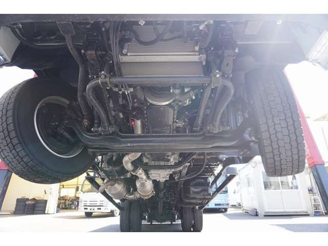 MITSUBISHI FUSOU FIGHTER 2023