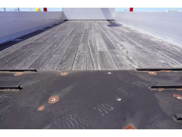 MITSUBISHI FUSOU FIGHTER 2023