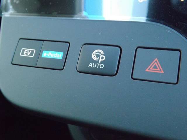 NISSAN SERENA  WG 4WD 2025