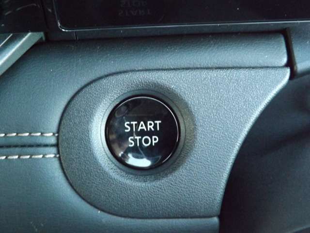 NISSAN SERENA  WG 4WD 2025