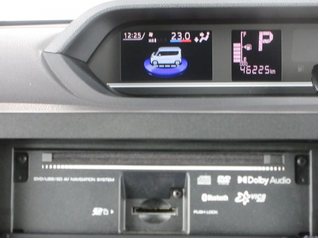 DAIHATSU TANTO 4WD 2021