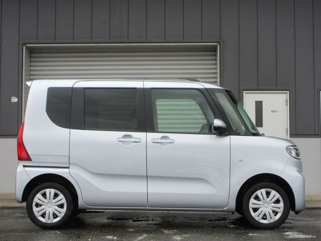 DAIHATSU TANTO 4WD 2021