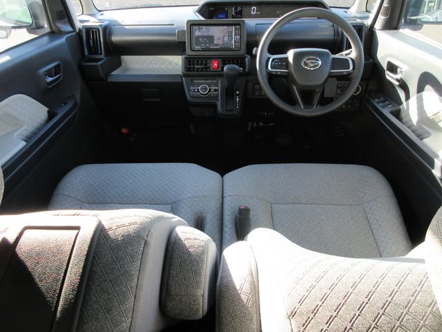 DAIHATSU TANTO 4WD 2021