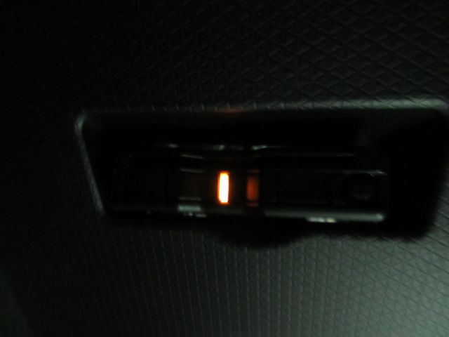 DAIHATSU TANTO 4WD 2021