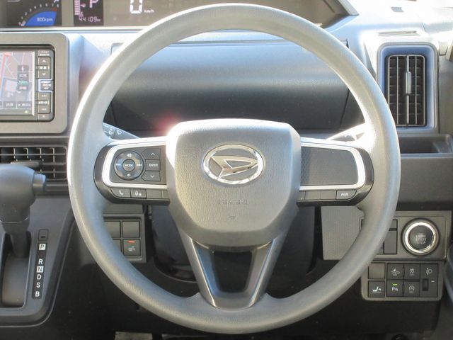 DAIHATSU TANTO 4WD 2021