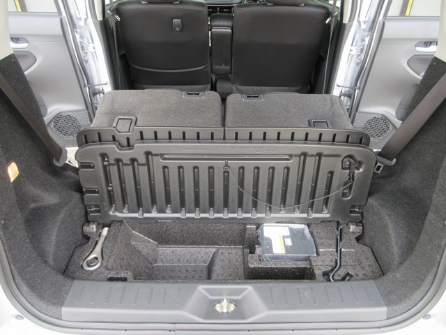 DAIHATSU MOVE 4WD 2021