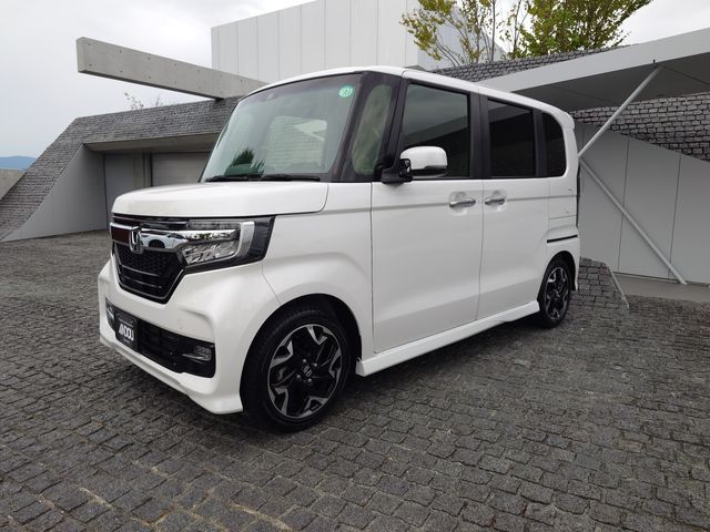 HONDA N BOX CUSTOM 2020