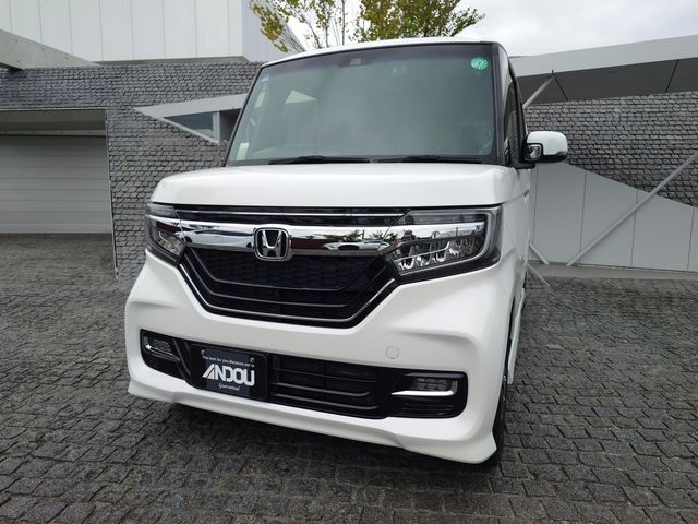 HONDA N BOX CUSTOM 2020