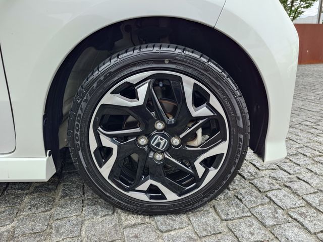 HONDA N BOX CUSTOM 2020