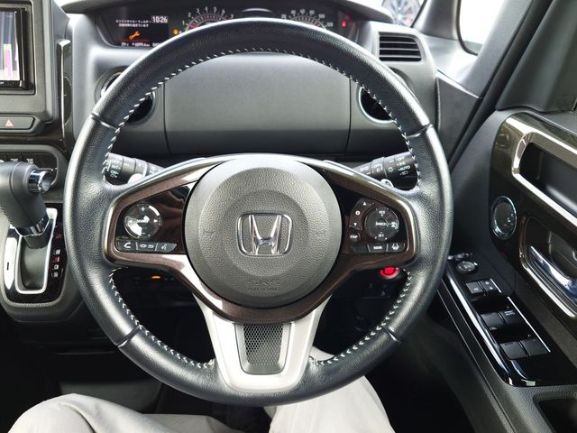 HONDA N BOX CUSTOM 2020