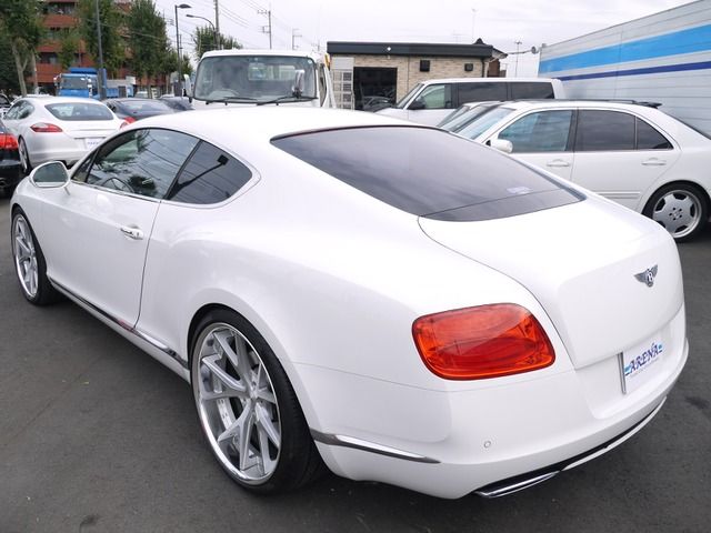 BENTLEY BENTLEY coupe 2012